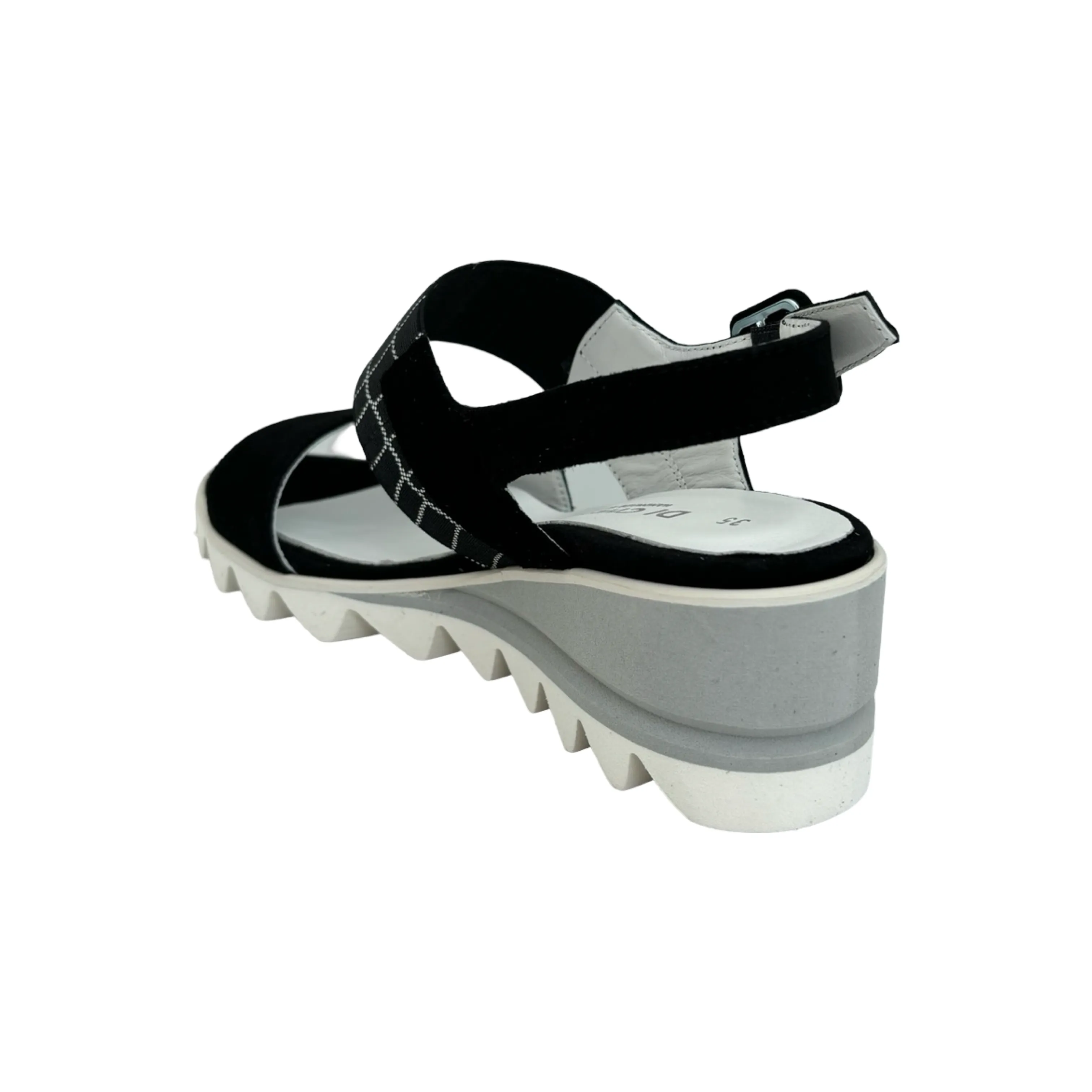 10849 Black Wedge Sandal