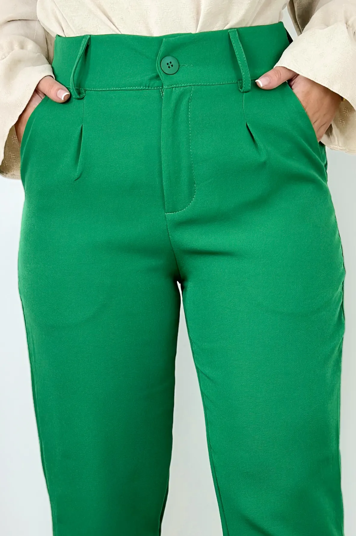 Calça Cinto Encapado Cenoura Verde Bandeira