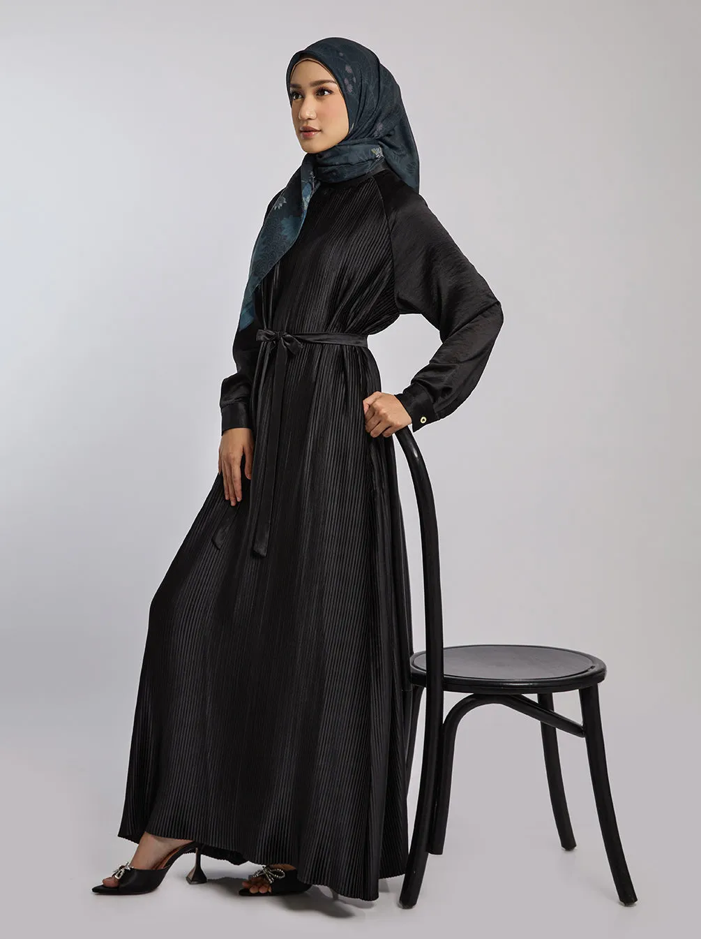 DENA DRESS PLAIN BLACK