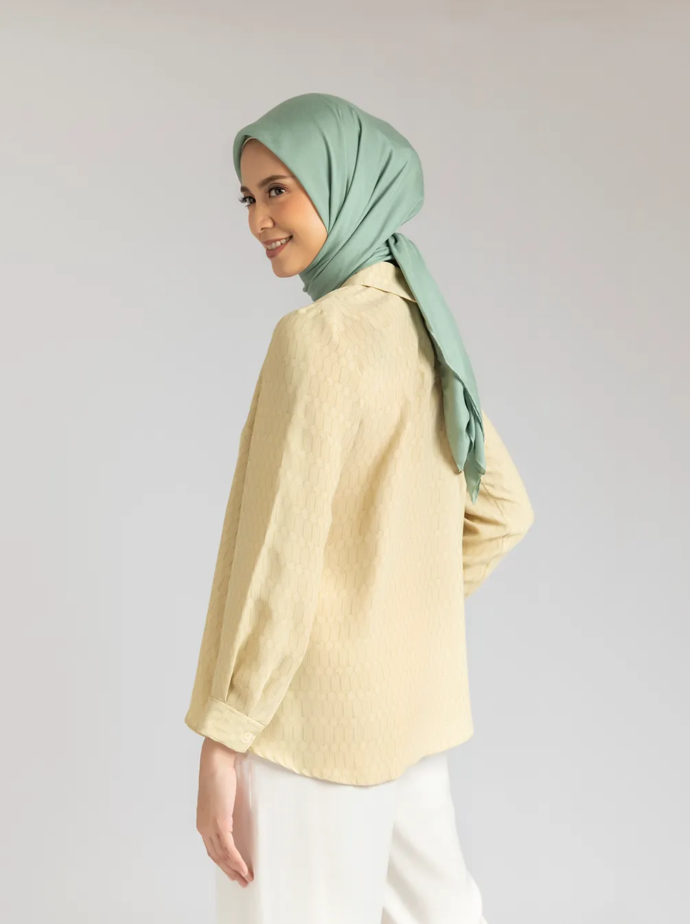 HAIRA TOP YELLOW PEAR