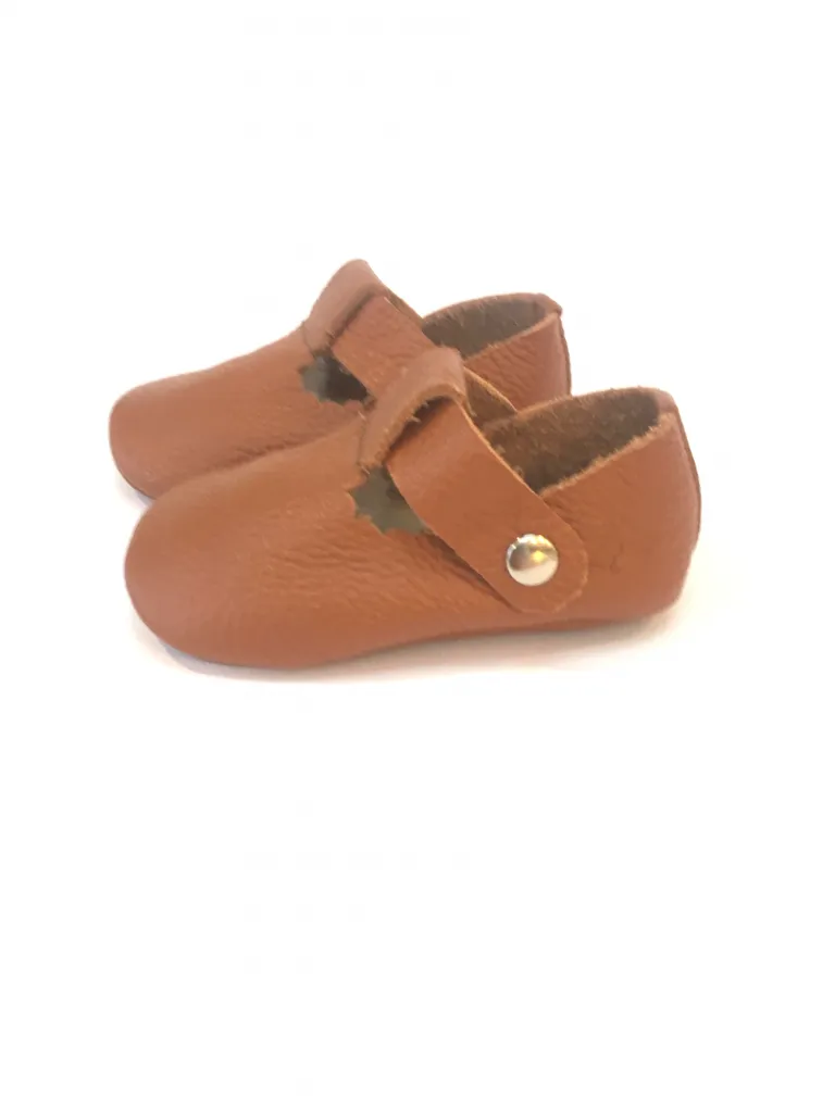 Iris T-Bar Shoes - Tan