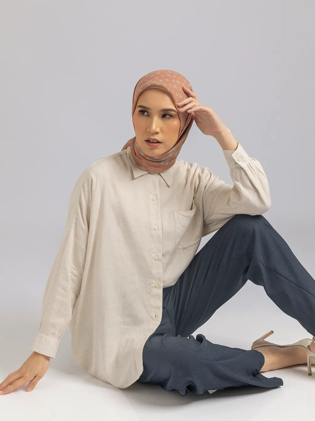 NUNA TOP PLAIN KHAKI