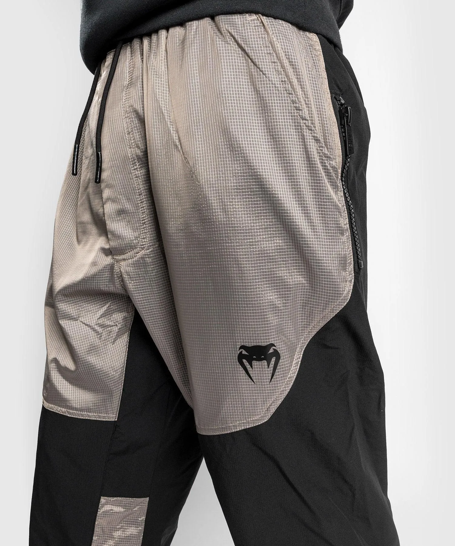 Pantalones Jogger Laser XT - Oversize - Negro/Arena