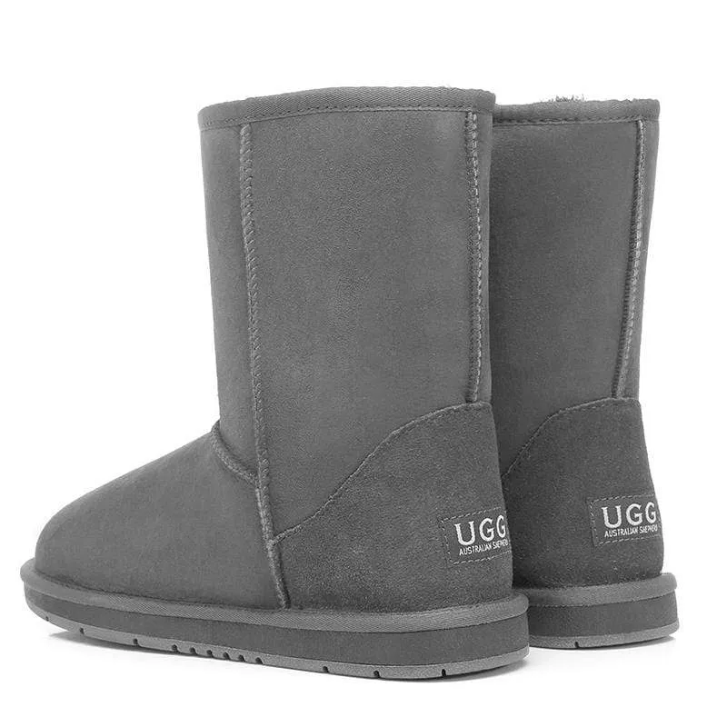 Short Classic UGG Boots