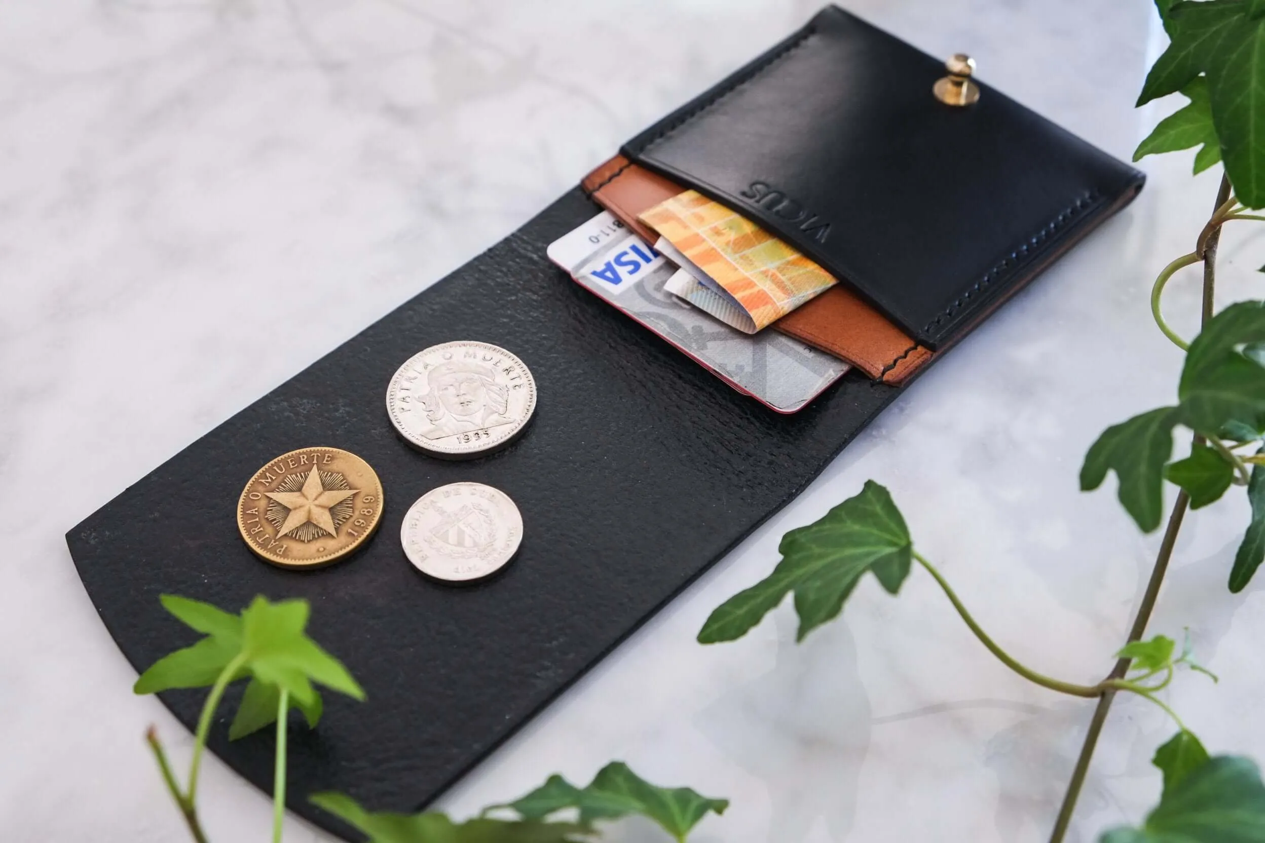 'SILAS' WALLET